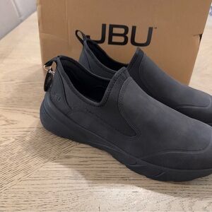 JBU Darren Multi-Terrain Comfort Slip-On Sneakers Black NWB Men’s Size 9